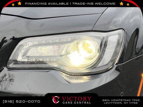 2023 Chrysler 300 Touring L