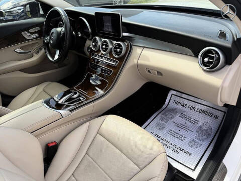 2016 Mercedes-Benz C-Class