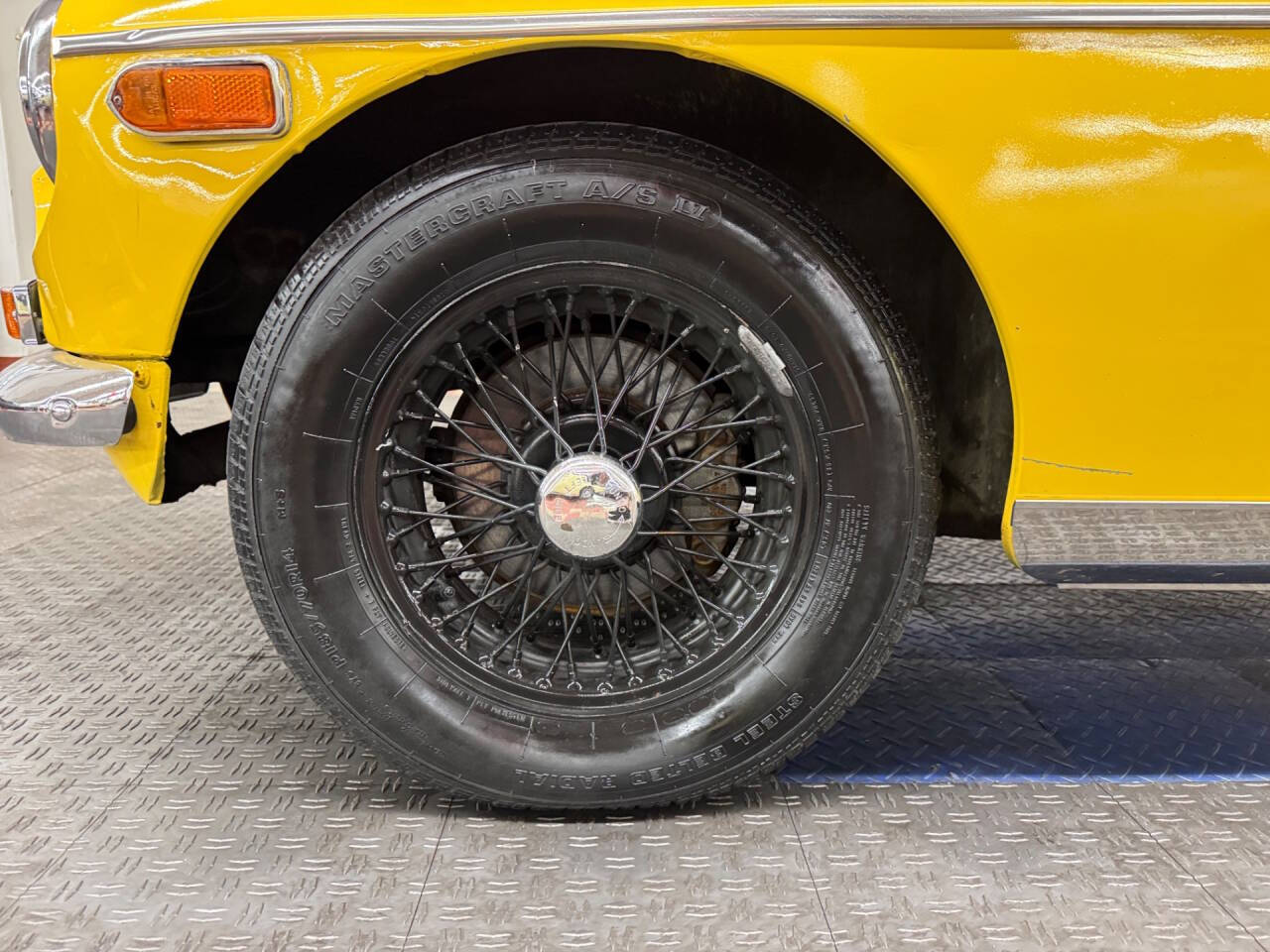 1974 MG MGB 22