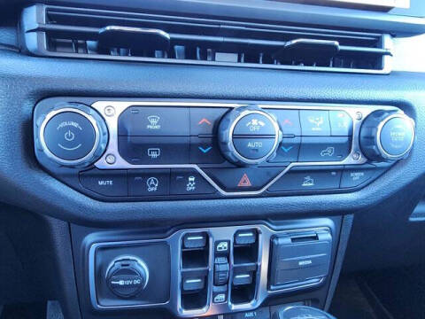 2025 Jeep Gladiator Willys