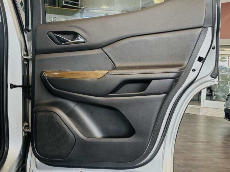2019 GMC Acadia SLE-2