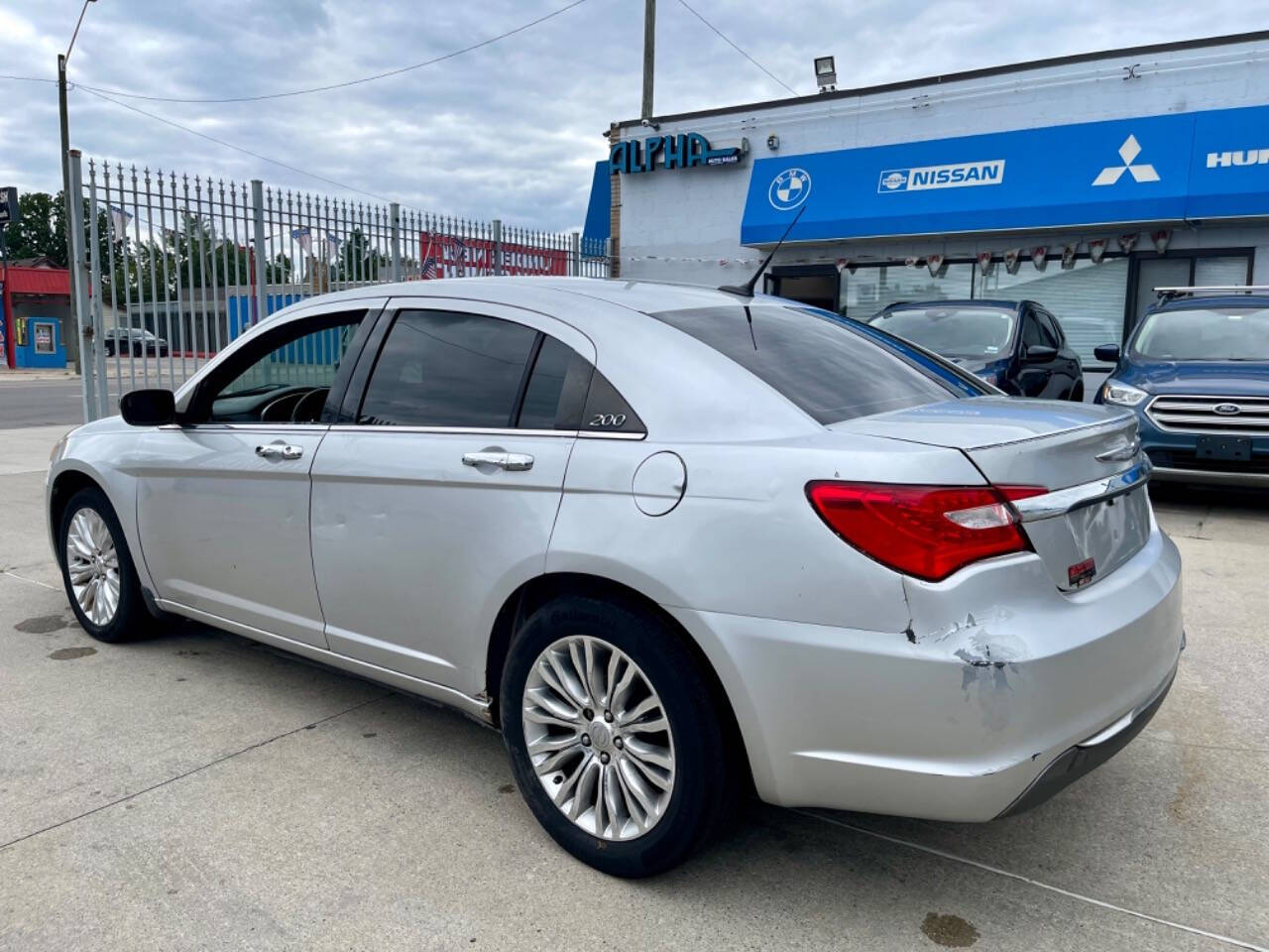 2011 Chrysler 200 for sale at Alpha Auto Sales in Detroit, MI