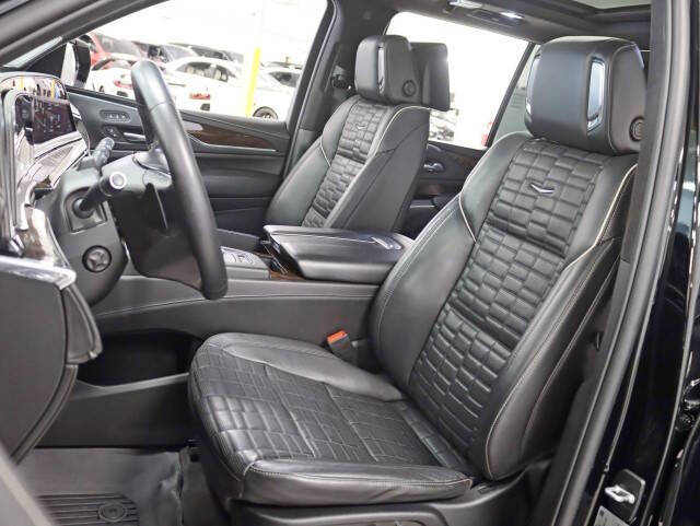 2023 Cadillac Escalade Sport Platinum