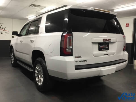 2017 GMC Yukon SLT