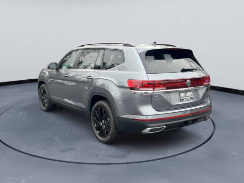 2024 Volkswagen Atlas SE