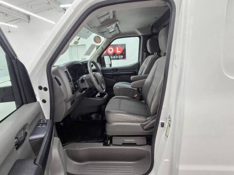 2021 Nissan NV 2500 HD S