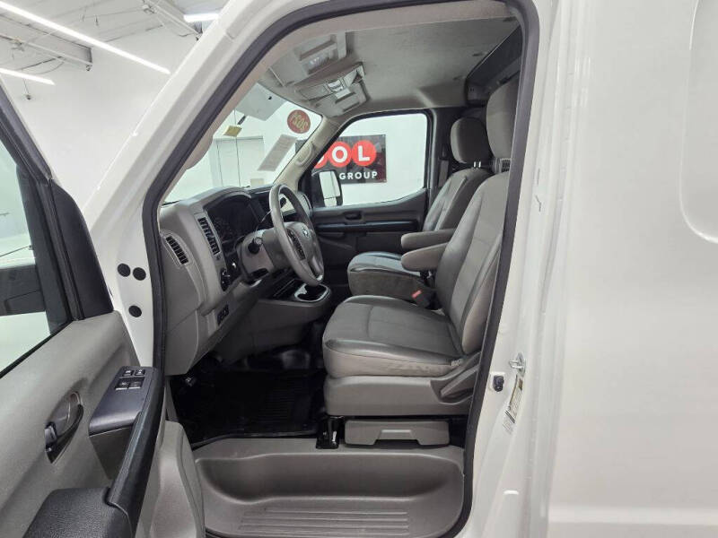 2021 Nissan NV 2500 HD S