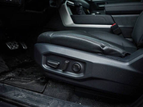 2025 Toyota Tundra Limited HV