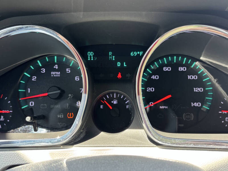 2010 Chevrolet Traverse LS