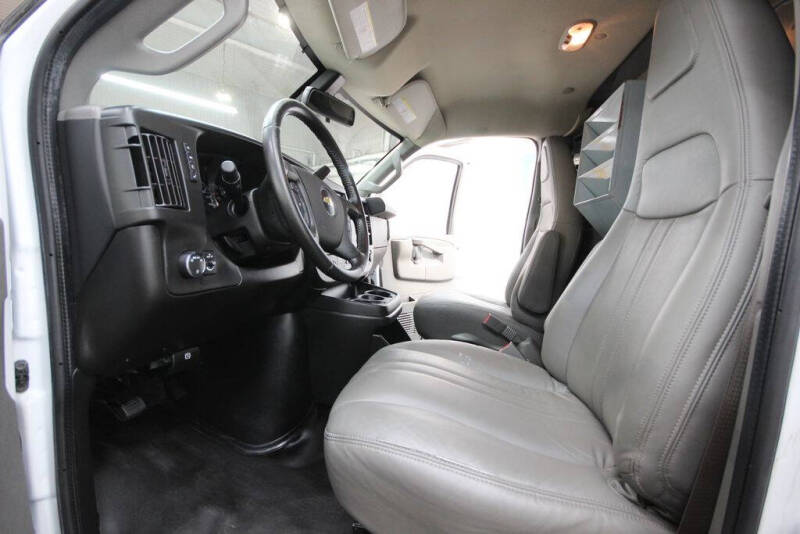 2021 Chevrolet Express 3500