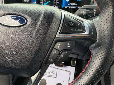 2022 Ford Edge ST-Line