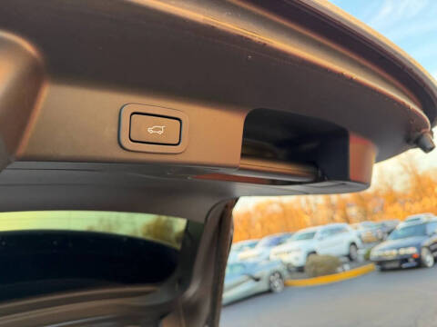 2018 Jaguar F-PACE S