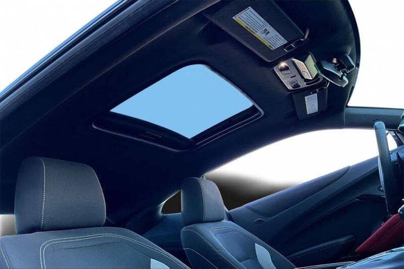 2022 Chevrolet Camaro LT1