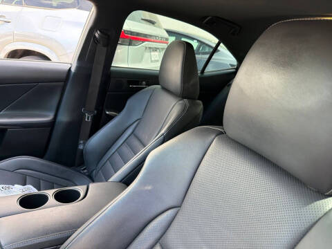 2016 Lexus IS 350
