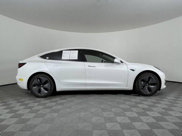 2020 Tesla Model 3 Standard Range