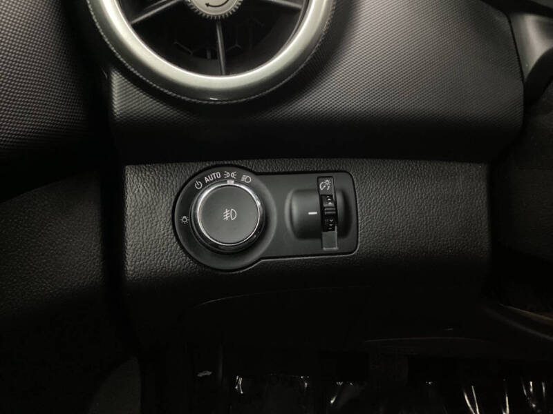 2019 Chevrolet Sonic LT Manual