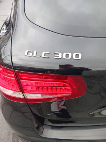 2018 Mercedes-Benz GLC GLC 300 4MATIC