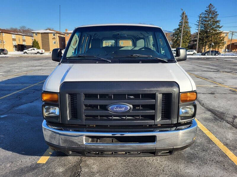 2011 Ford E-Series E-350 SD XL
