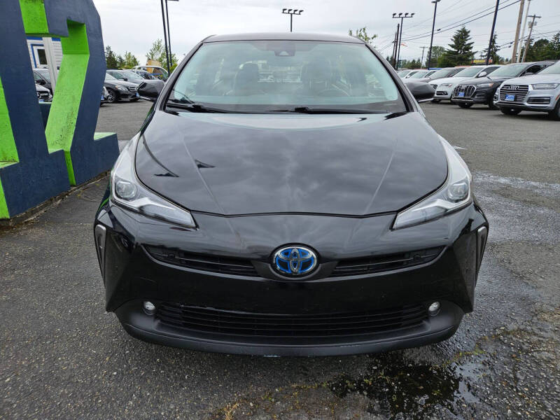 2019 Toyota Prius XLE AWD-e