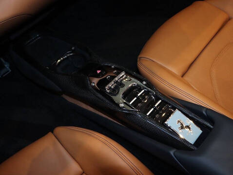 2024 Ferrari 296 GTS