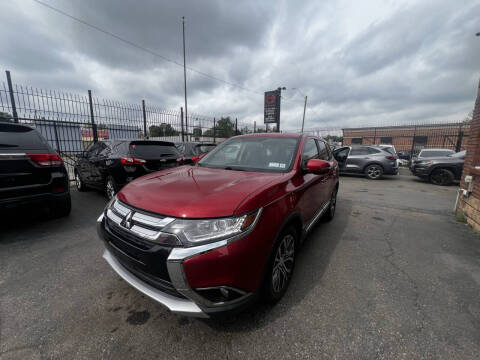 2017 Mitsubishi Outlander SE