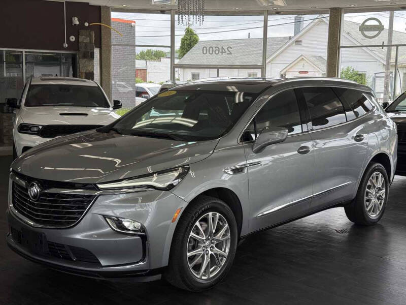 2024 Buick Enclave Essence