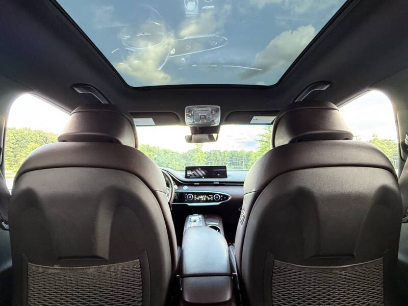 2022 Genesis GV70 2.5T Standard