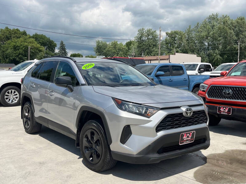 2019 Toyota RAV4 LE