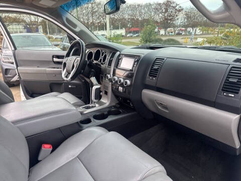 2015 Toyota Sequoia Limited