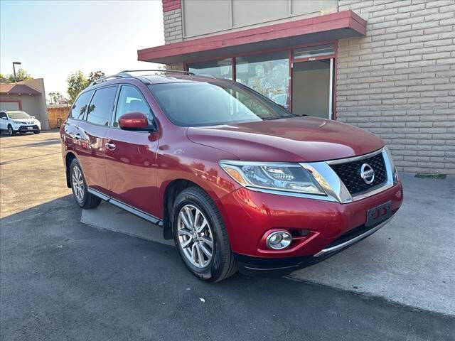 2015 Nissan Pathfinder for sale at Corona Auto Wholesale in Corona CA