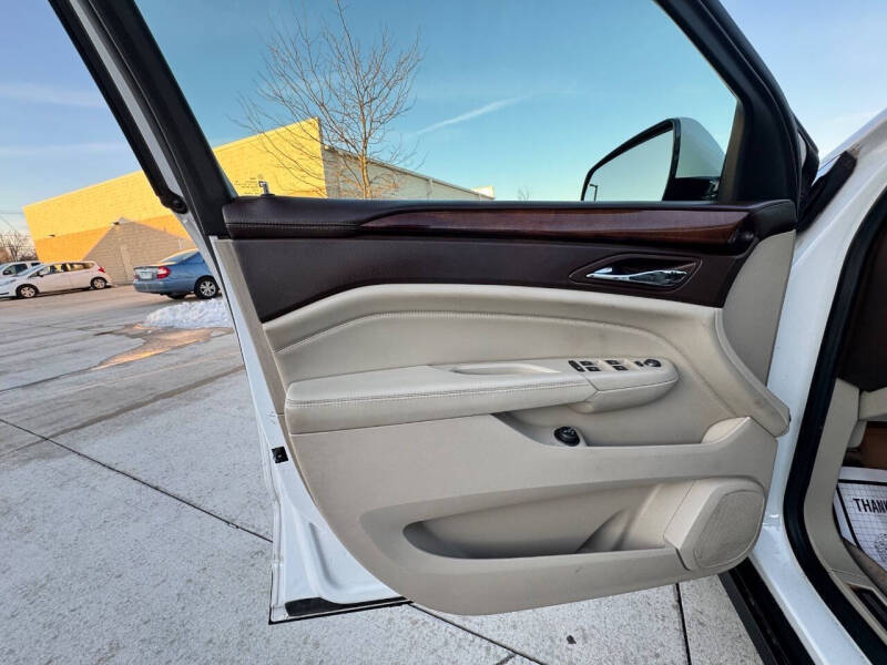 2011 Cadillac SRX Performance Collection