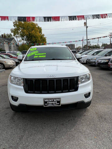 2013 Jeep Grand Cherokee for sale at Valley Auto Finance in Warren OH