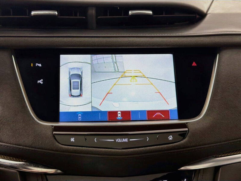 2018 Cadillac XT5 Platinum
