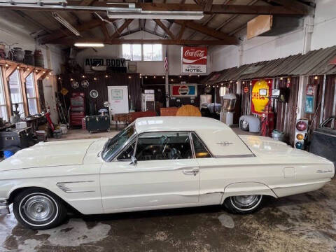1965 Ford Thunderbird