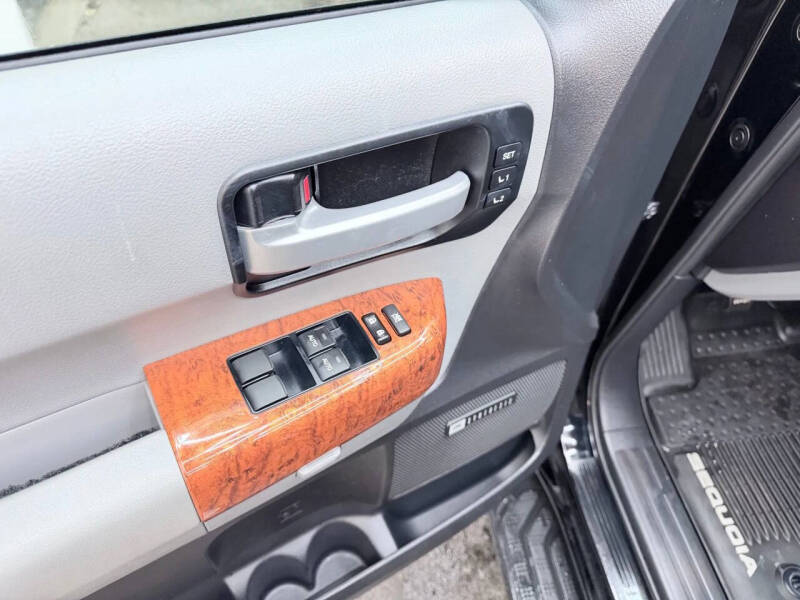 2018 Toyota Sequoia Platinum