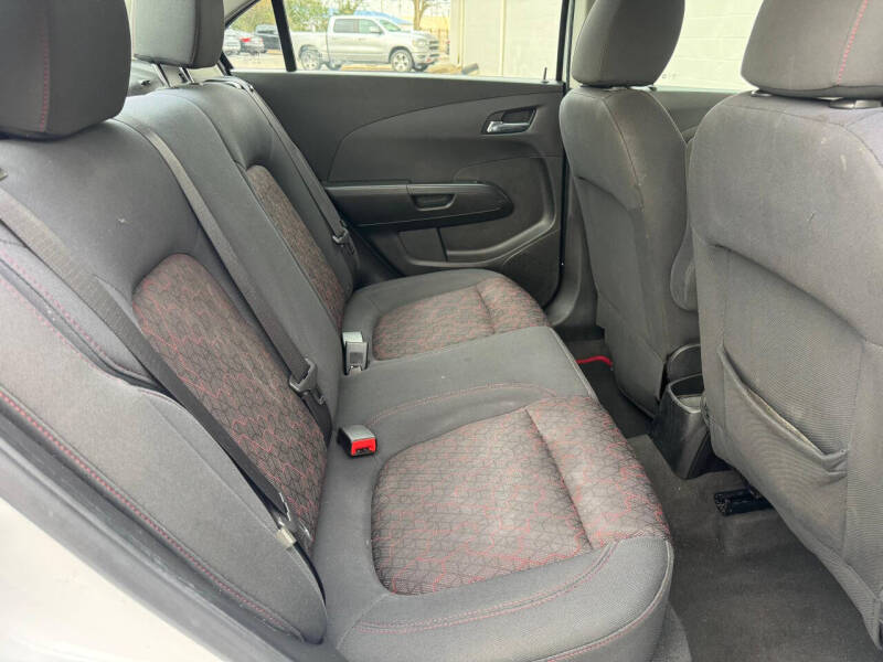 2017 Chevrolet Sonic LT Auto