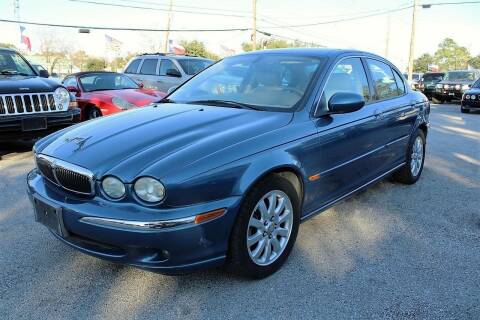 2003 Jaguar X-Type for sale at ROADSTERS AUTO in Houston TX