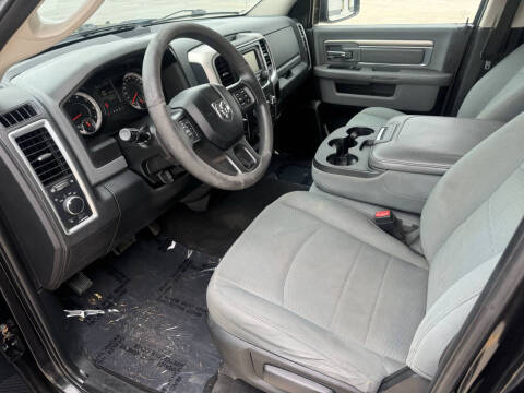 2018 RAM 1500 SLT