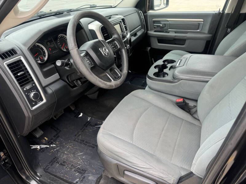 2018 RAM 1500 SLT