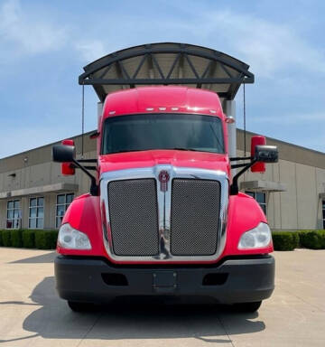 2020 Kenworth T680 for sale at DL Auto Lux Inc. in Westminster CA