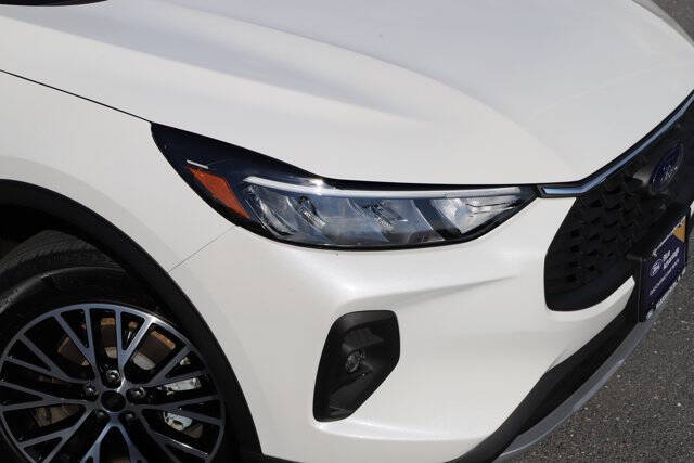 2025 Ford Escape Plug-In Hybrid PHEV