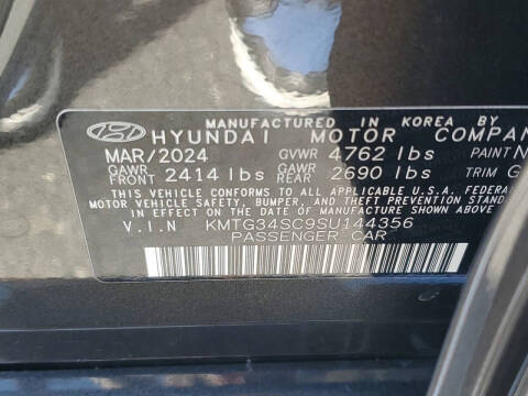2025 Genesis G70