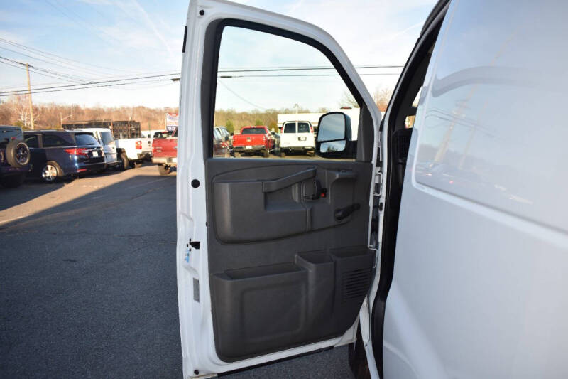 2018 Chevrolet Express 2500