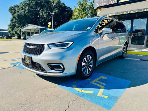 2021 Chrysler Pacifica Touring L