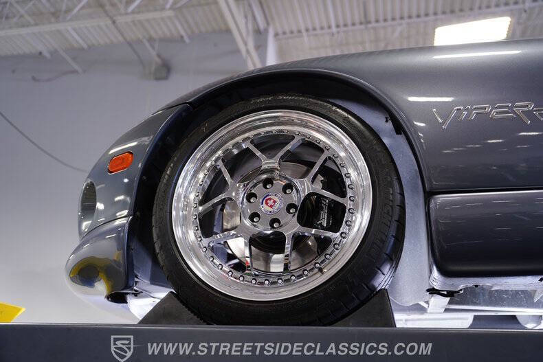 2000 Dodge Viper RT/10