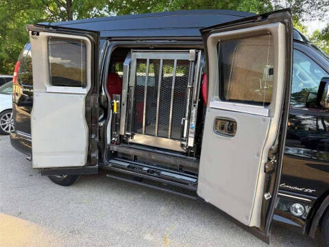 2018 GMC Savana 2500