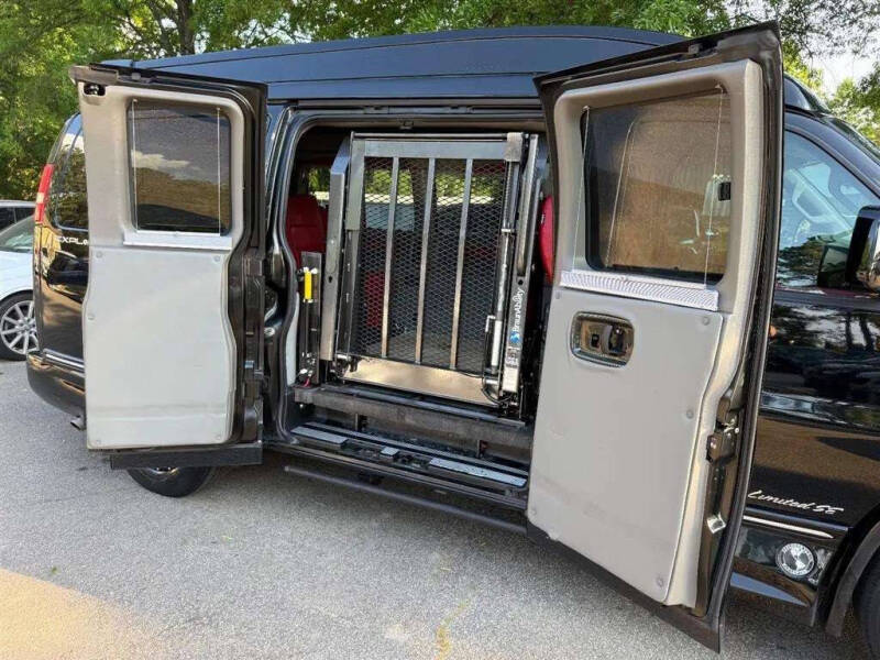 2018 GMC Savana 2500
