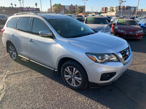 2018 Nissan Pathfinder for sale at DR Auto Sales in Phoenix AZ