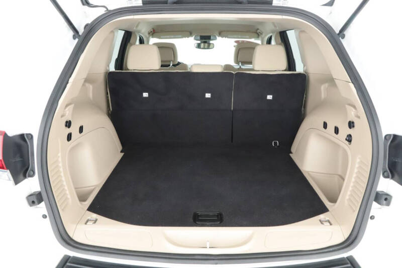 2022 Jeep Grand Cherokee WK Laredo E