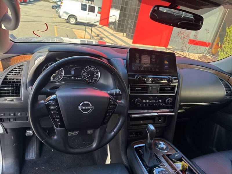 2023 Nissan Armada SL